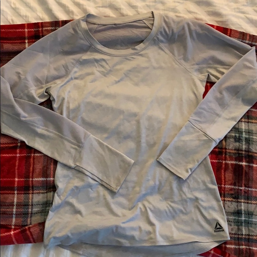reebok women’s grey athletic top